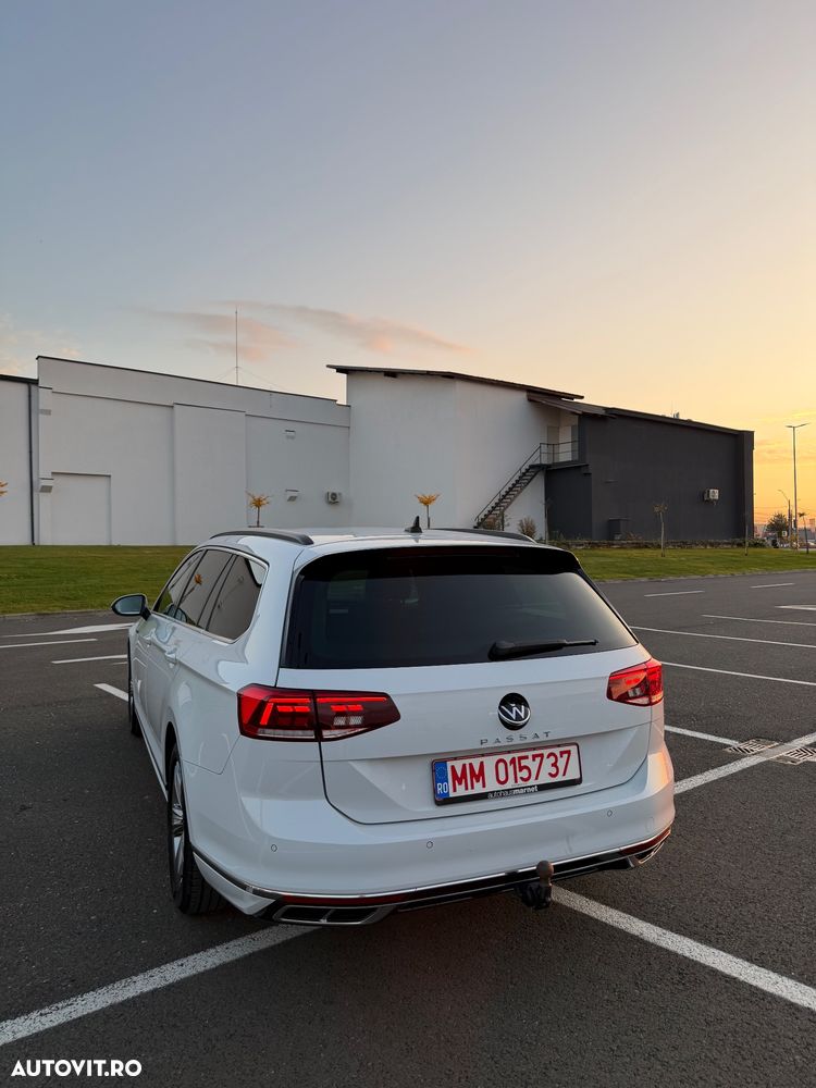 Volkswagen Passat - 21