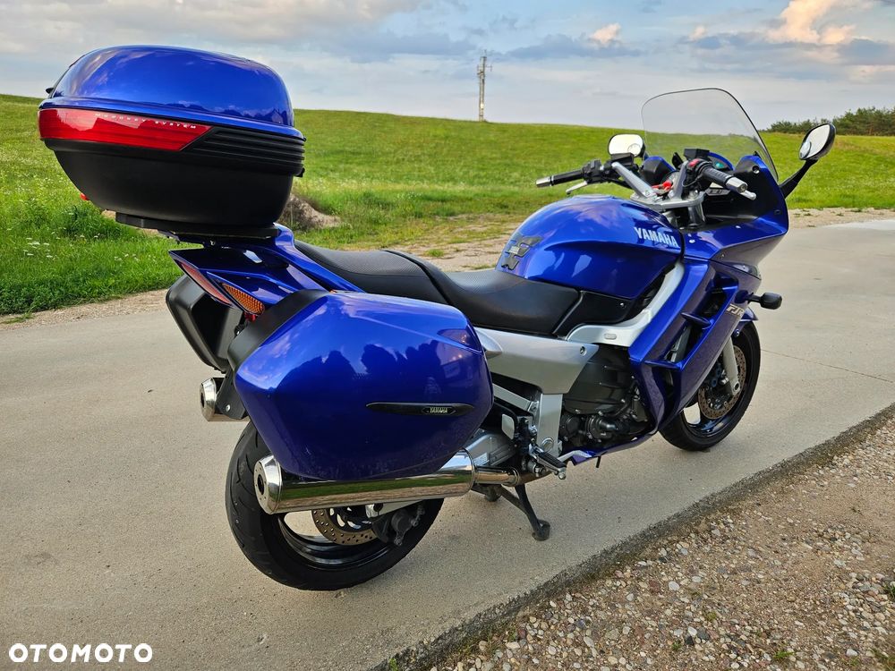 Yamaha FJR - 4