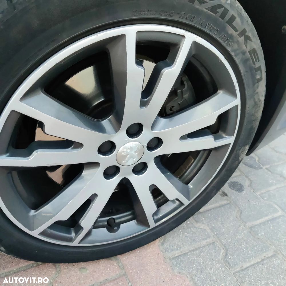 Peugeot 508 2.0 HDi FAP BMP Hybrid4 - 33