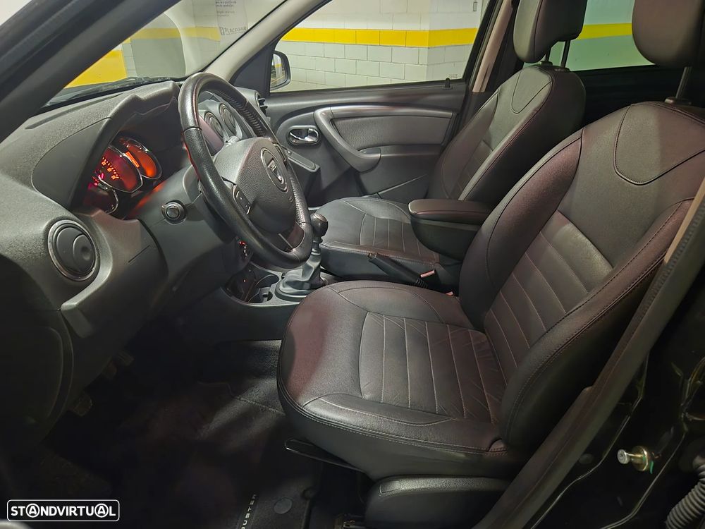 Dacia Duster 1.2 TCe Prestige - 22