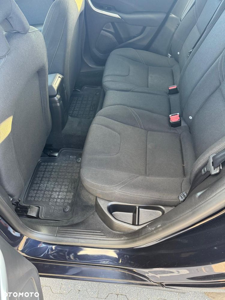 Volvo V40 T2 Kinetic - 9