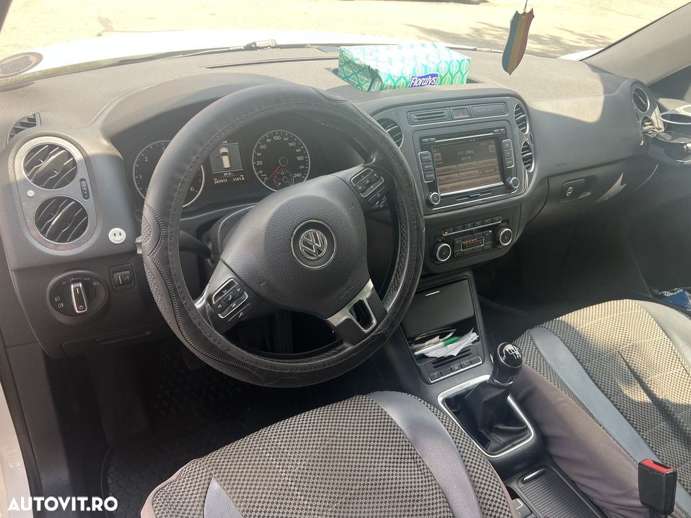 Volkswagen Tiguan 2.0 TDI BMT Sport & Style - 8