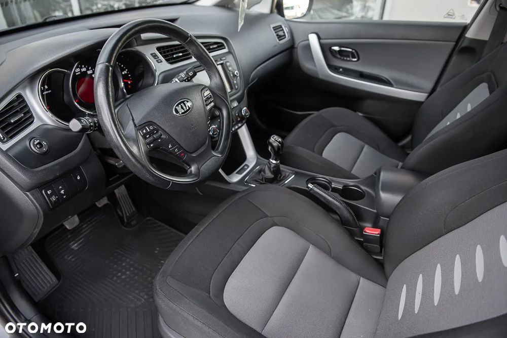 Kia Ceed 1.6 GDI Platinum Edition - 15