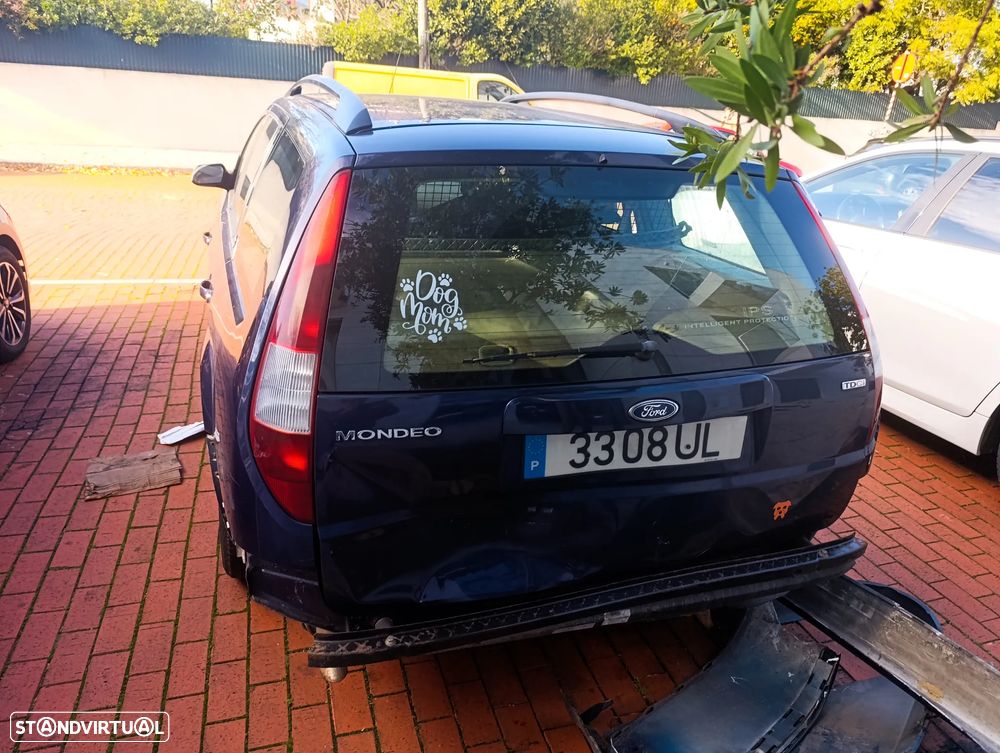 Ford Mondeo SW 2.0 TDCi Ghia - 9
