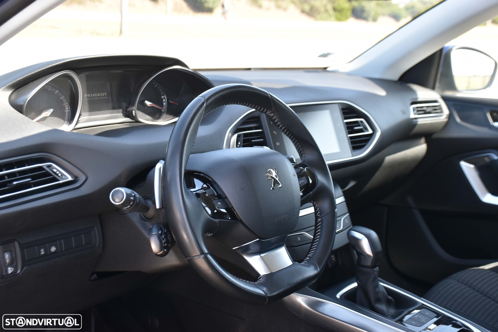 Peugeot 308 SW 1.5 BlueHDi Allure EAT6 - 15