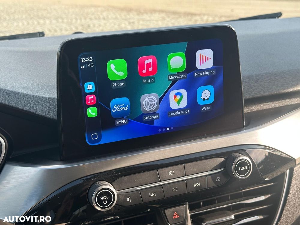 Ford Kuga 2.5 Duratec PHEV Titanium X - 24