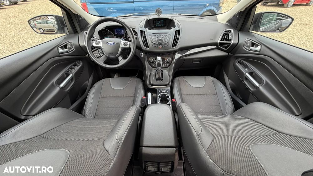 Ford Kuga 2.0 TDCi 4WD Powershift Titanium - 16
