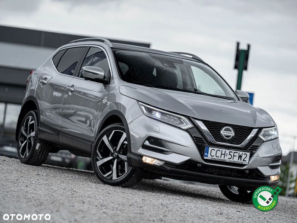 Nissan Qashqai 1.6 DCi Xtronic TEKNA - 4