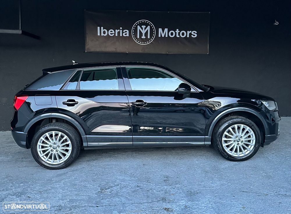 Audi Q2 30 TFSI Design - 6