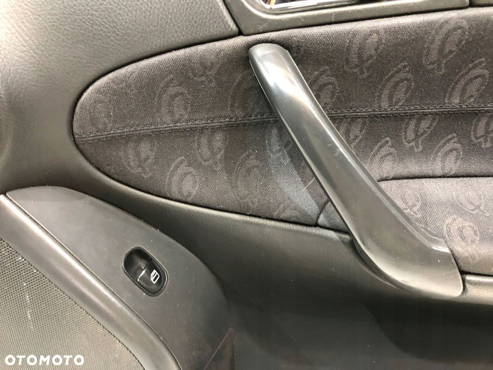 mercedes w203 boczek drzwi tapicerka prawy przód - 2
