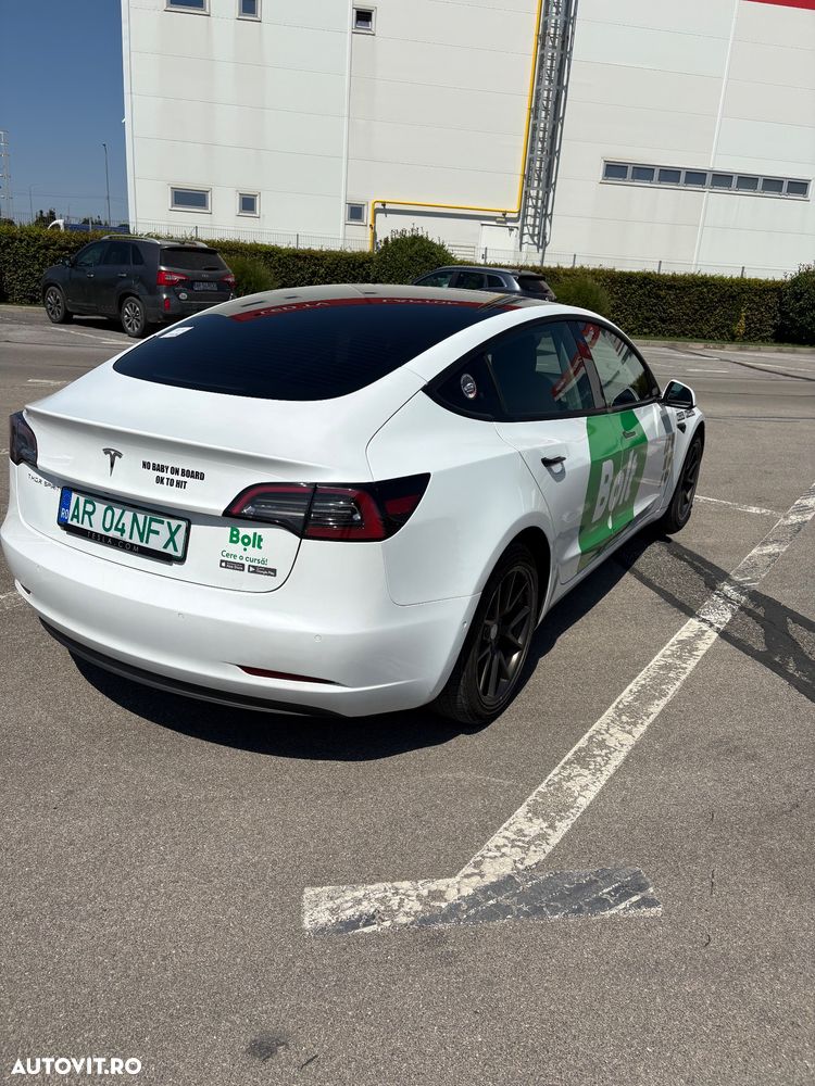 Tesla Model 3 RWD - 3