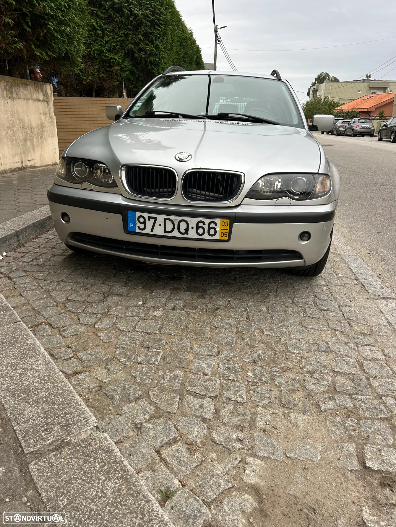 BMW 320 d Touring - 16
