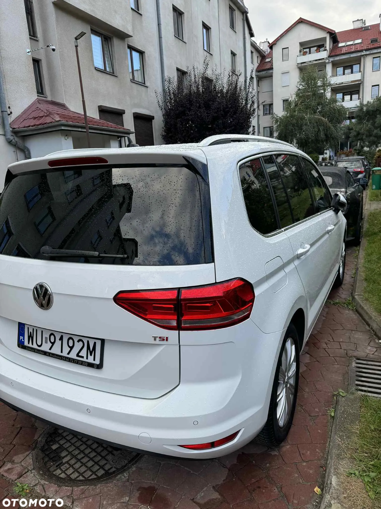 Volkswagen Touran 1.4 TSI BMT Highline DSG - 3