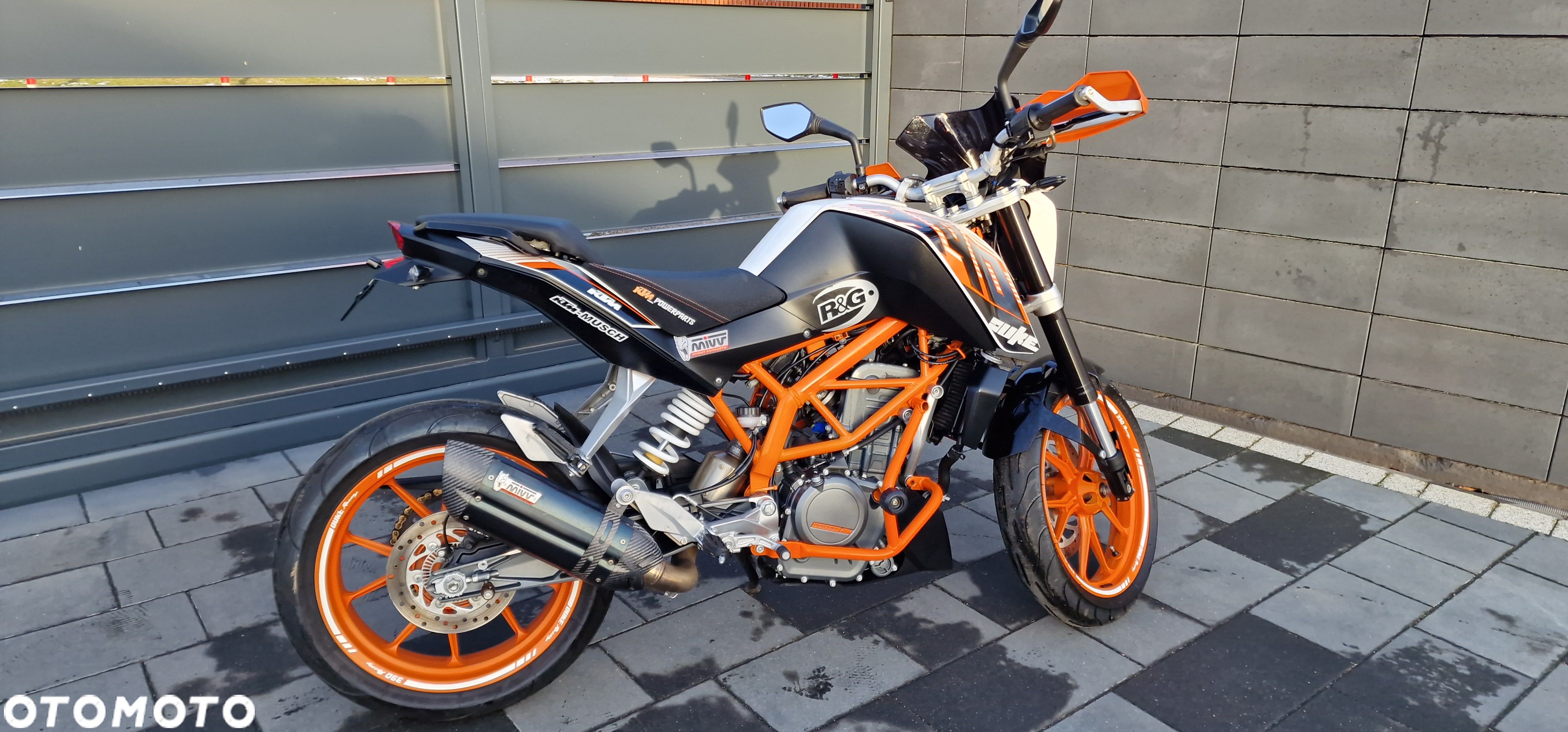 KTM Duke - 1
