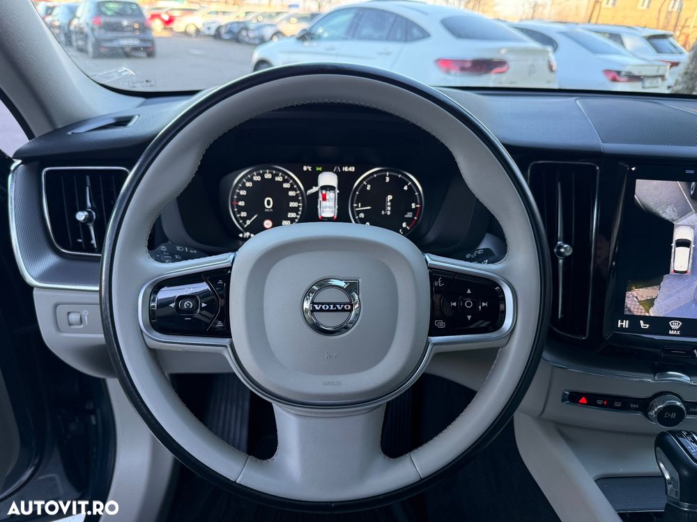 Volvo XC 60 D4 AWD Geartronic Inscription - 37