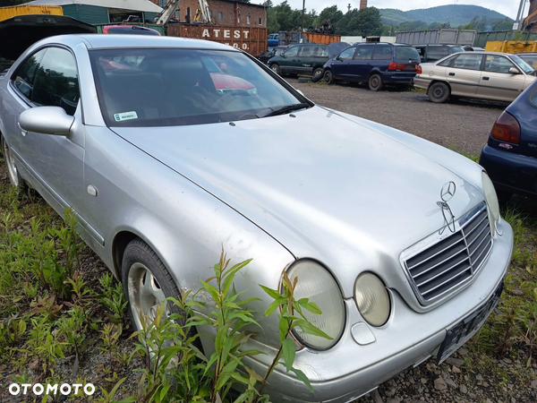 Mercedes CLK 200 W208 kolor 744 zderzak tylny FV dostawa