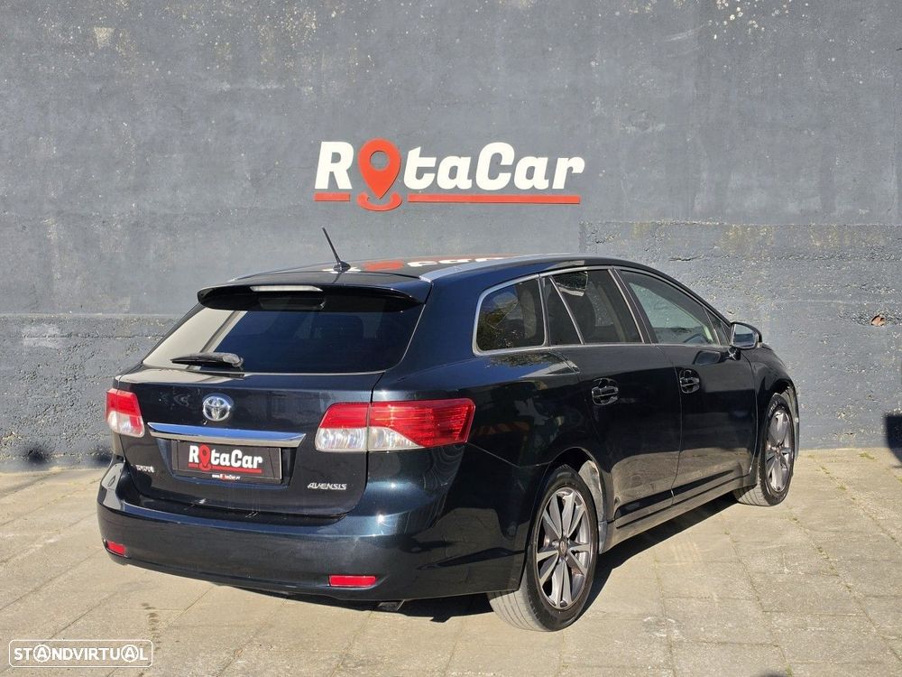 Toyota Avensis SW 2.0 D-4D Luxury+GPS - 8
