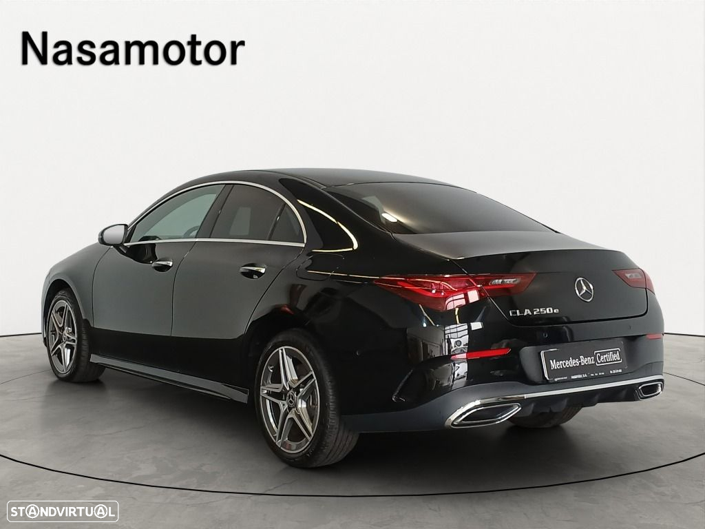 Mercedes-Benz CLA 250 e AMG Line - 2