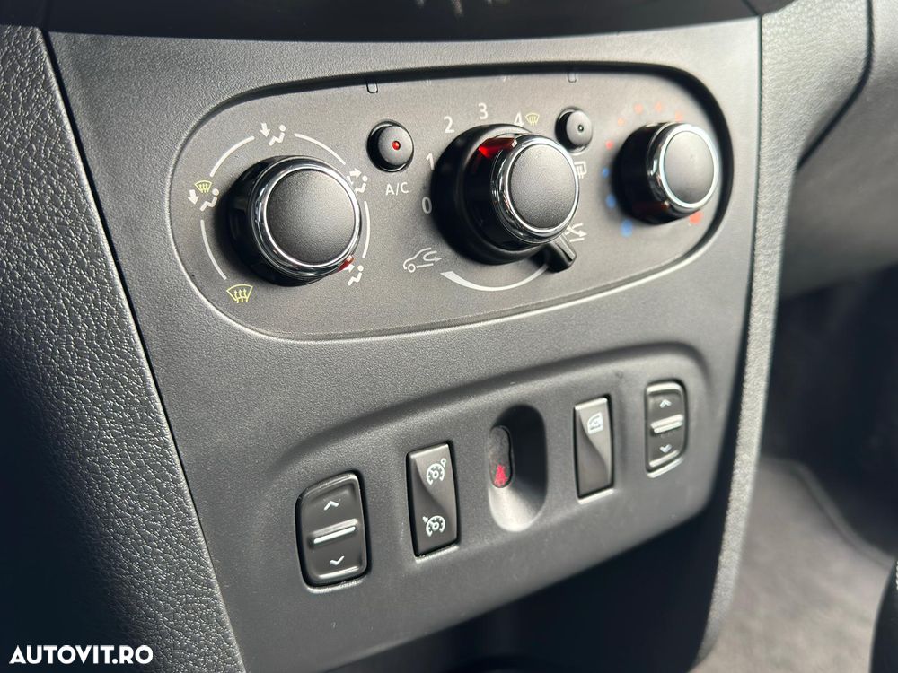 Dacia Logan 1.5 dCi Prestige - 19