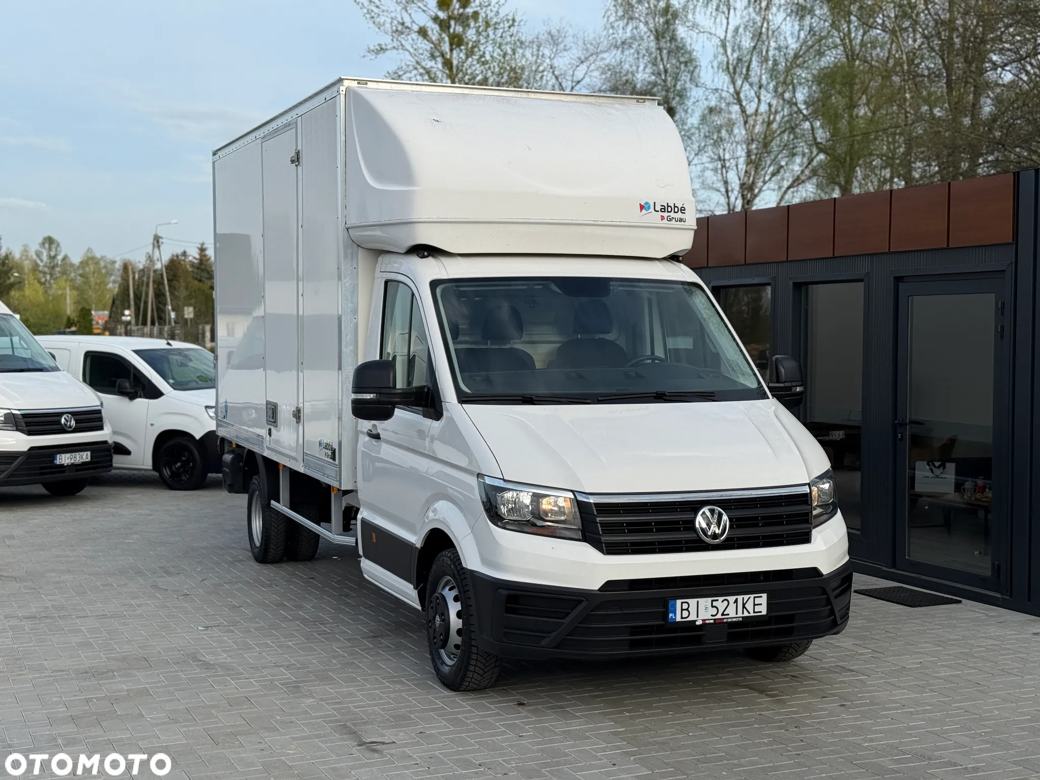 Volkswagen Crafter 2.0 177KM / 12.2021 / 51.850KM / Kontener 8EP + Drzwi Boczne / Winda 750KG / ZAREJESTROWANY - 3