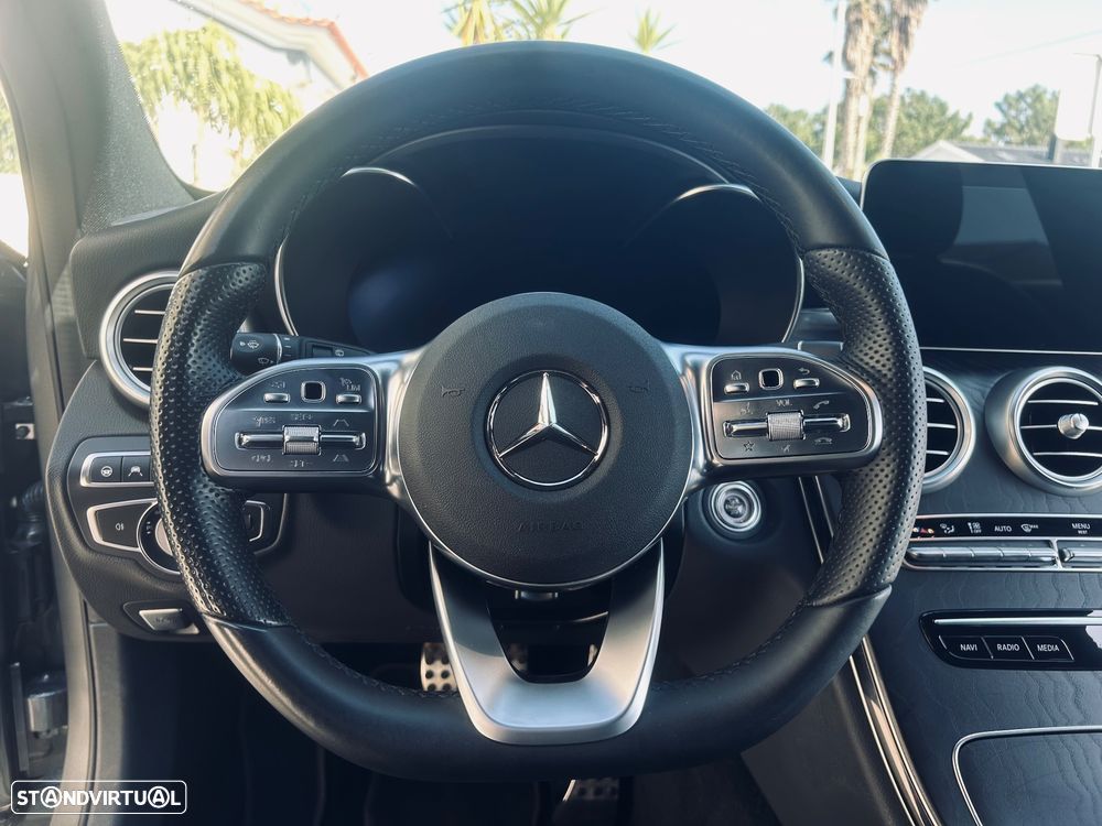 Mercedes-Benz C 300 e T 9G-TRONIC AMG Line — fotografia 9