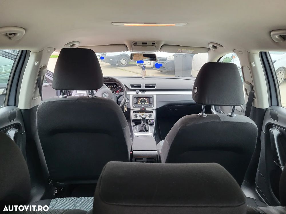 Volkswagen Passat Variant 1.6 TDI BlueMotion - 27