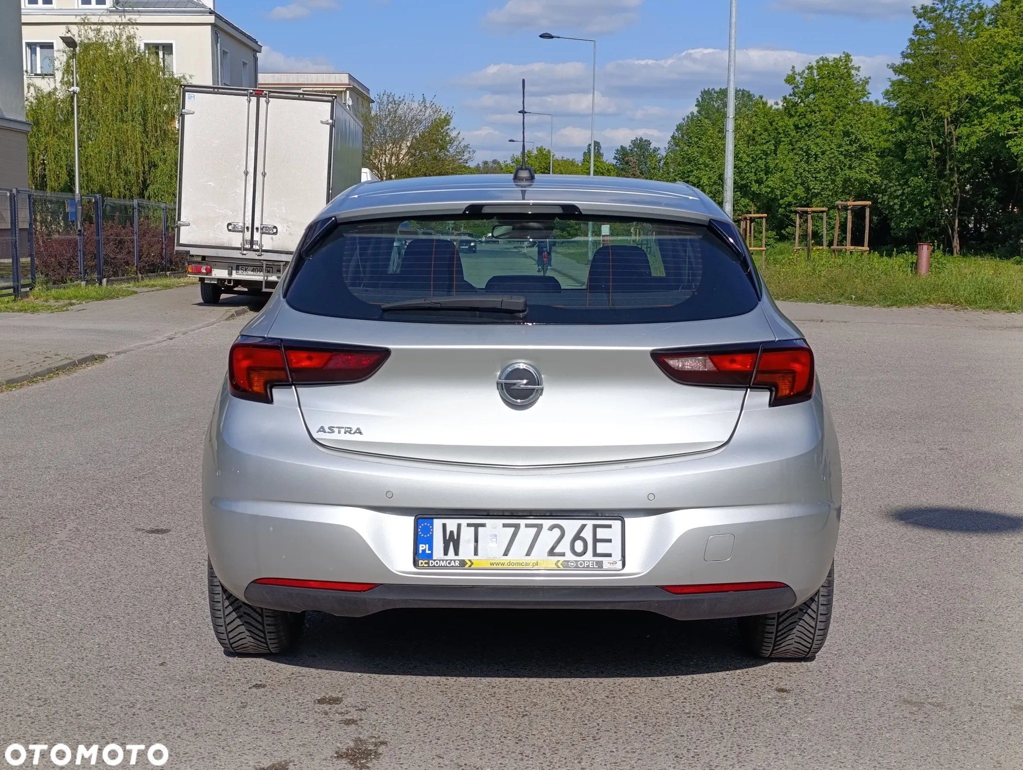 Opel Astra V 1.2 T Elegance S&S - 6