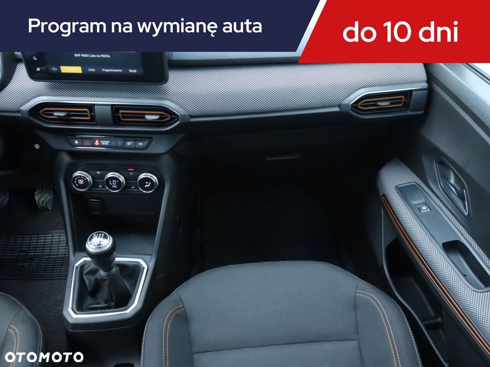 Dacia Sandero - 10