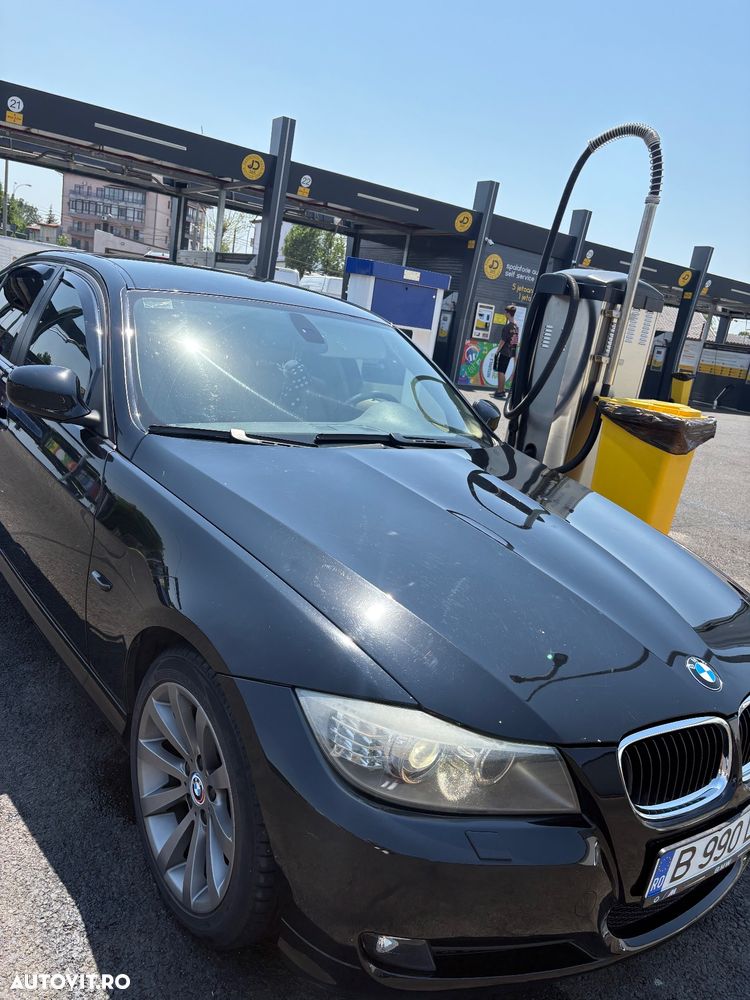 BMW Seria 3 318i - 2