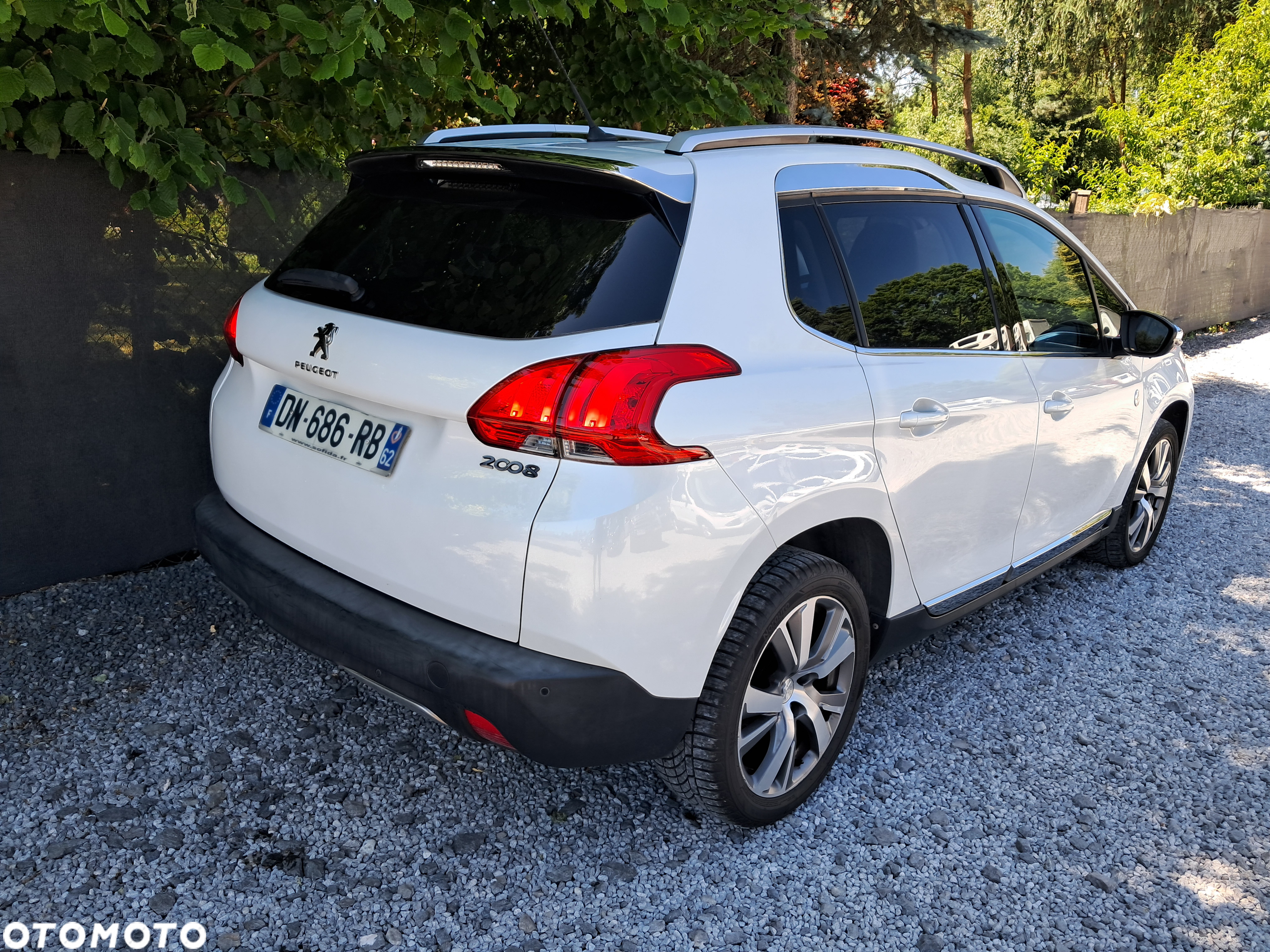 Peugeot 2008 - 3
