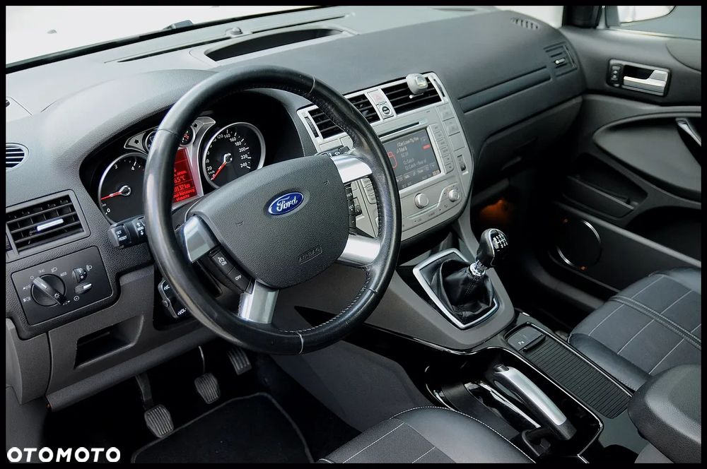 Ford Kuga 2.0 TDCi 4WD Titanium - 5