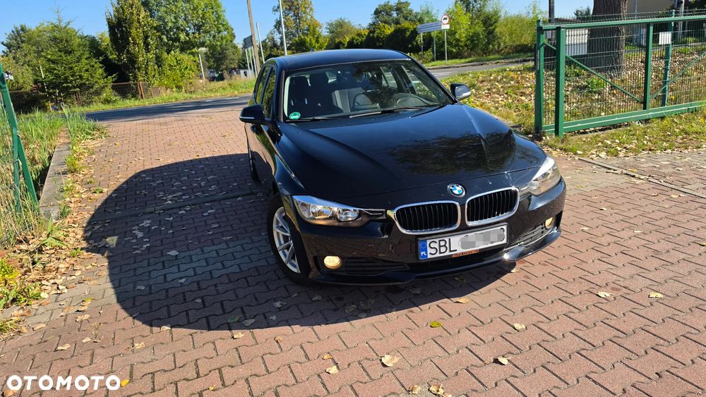 BMW Seria 3 - 36