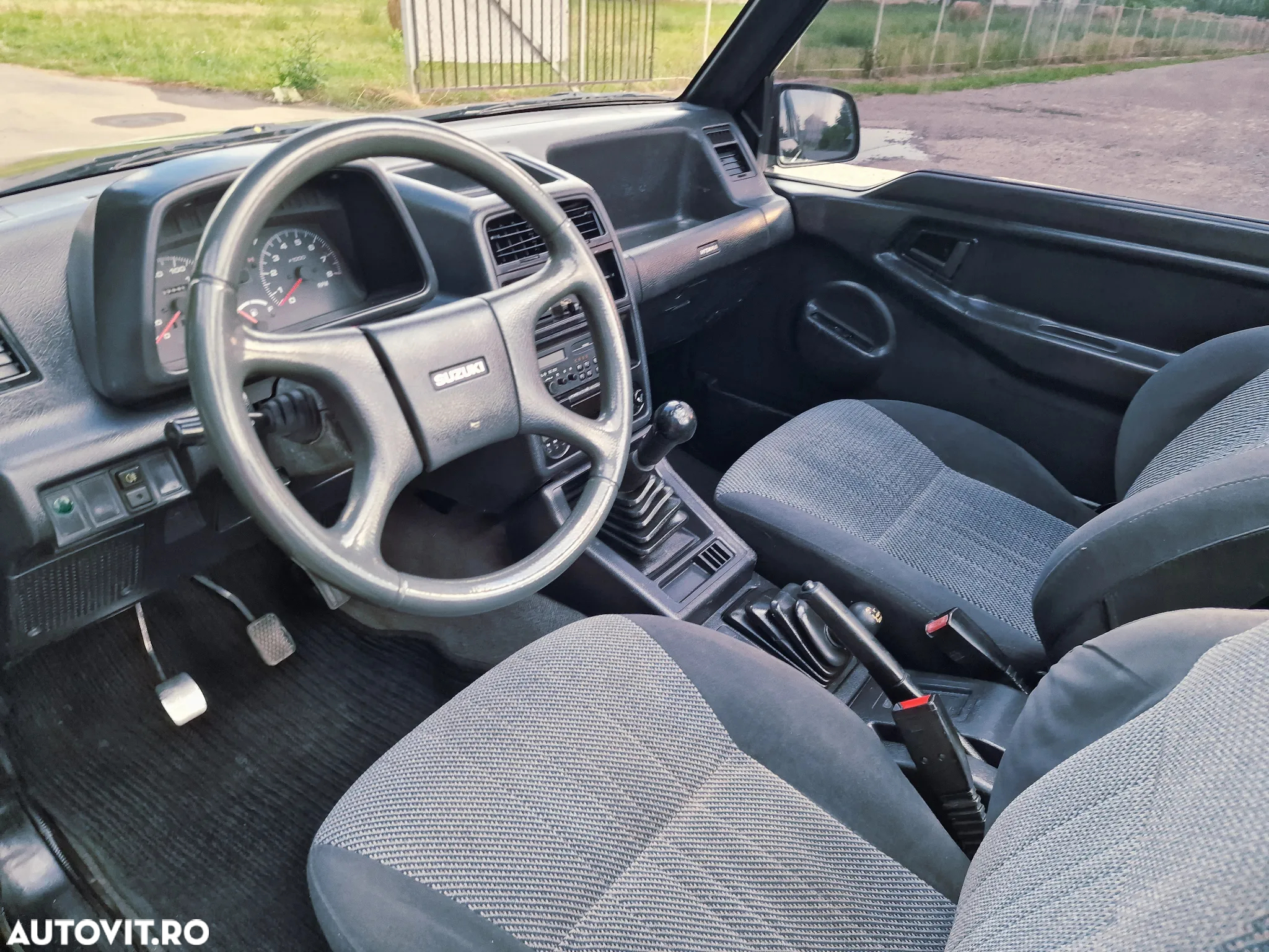 Suzuki Vitara - 16