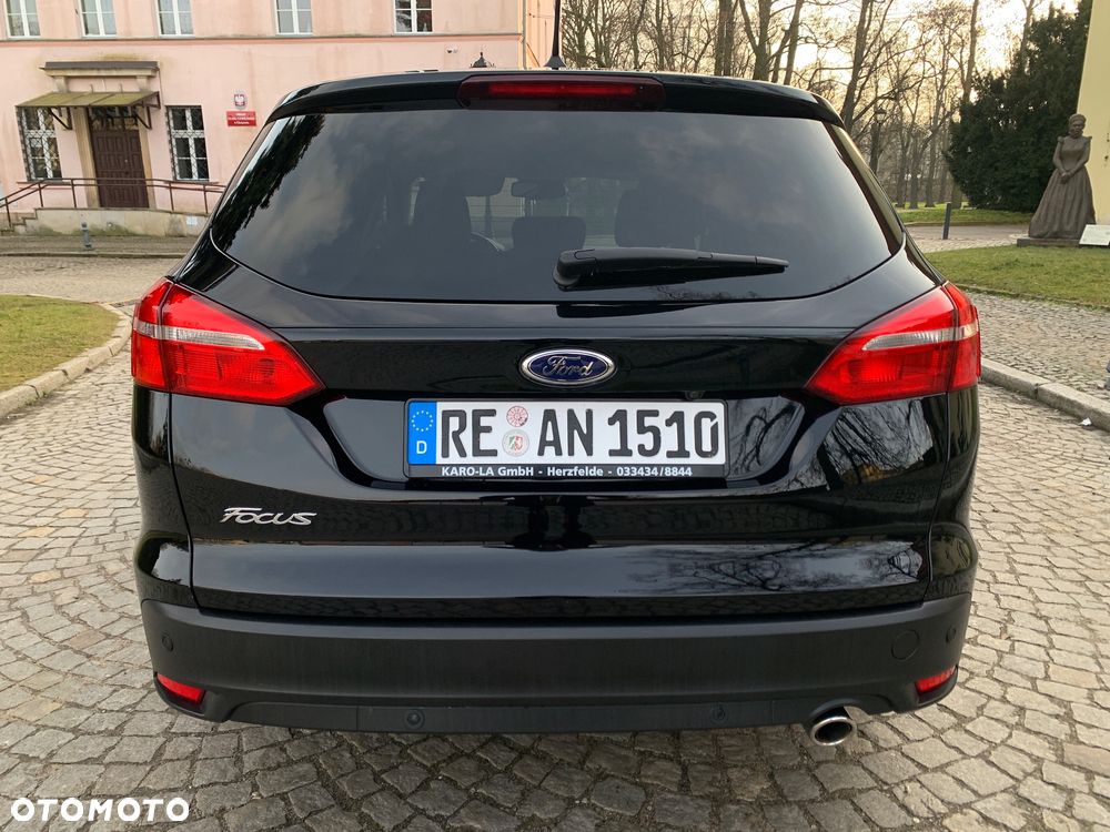 Ford Focus 2.0 TDCi Titanium ASS - 5