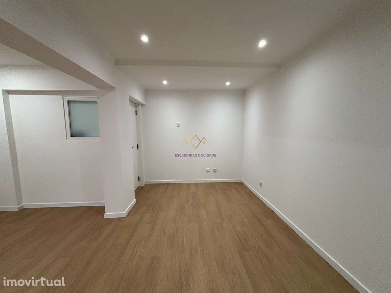 T2 com Terraço na Venteira | Remodelação Total - Grande imagem: 5/19