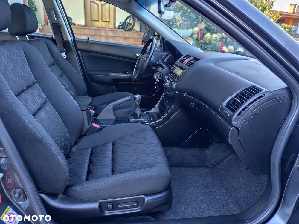 Honda Accord 2.4 i Executive - 20