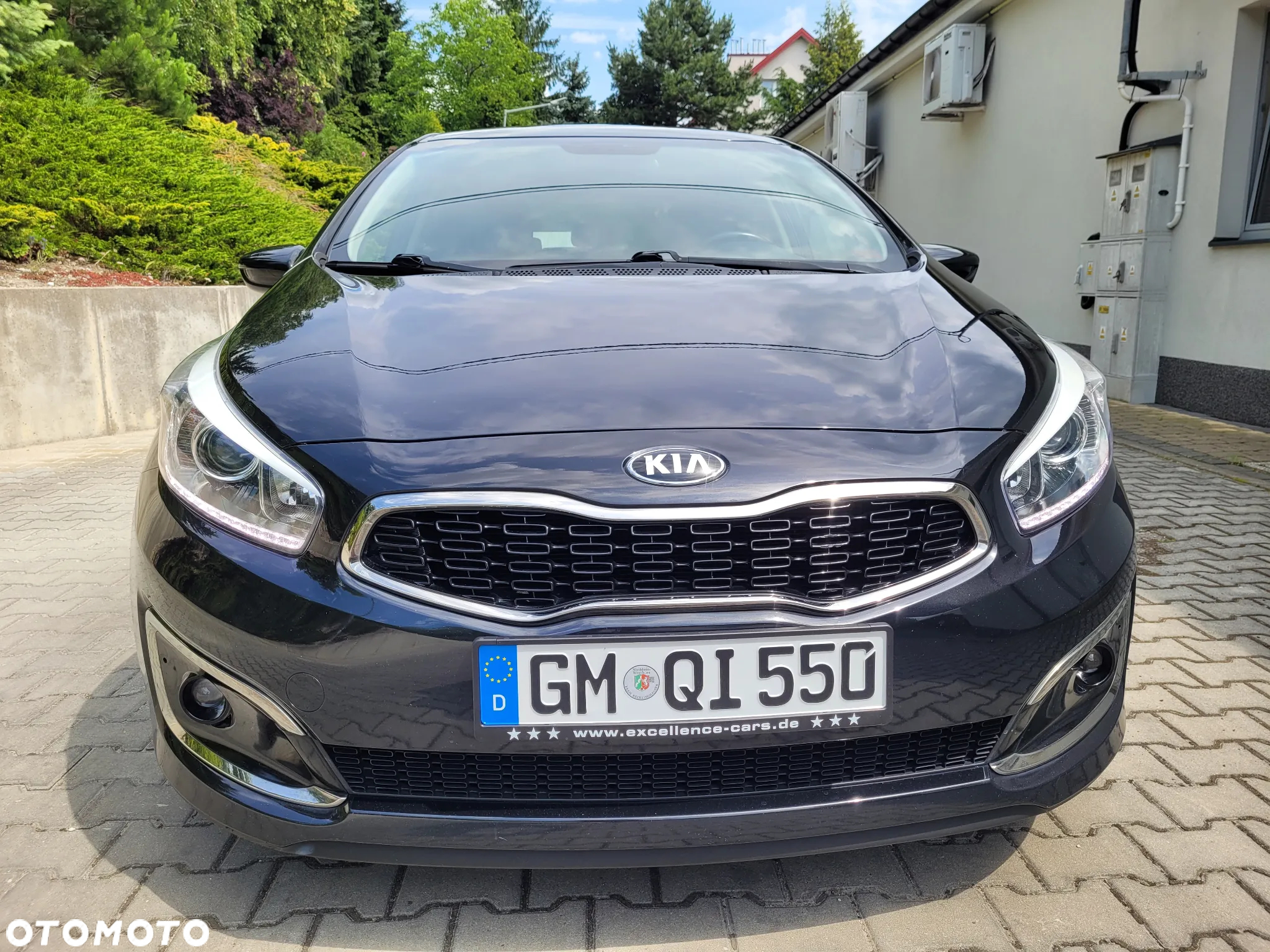 Kia Ceed 1.6 GDI SW Platinum Edition - 33