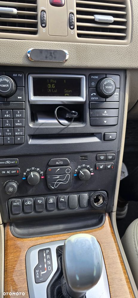 Volvo XC 90 2.4 D5 - 11