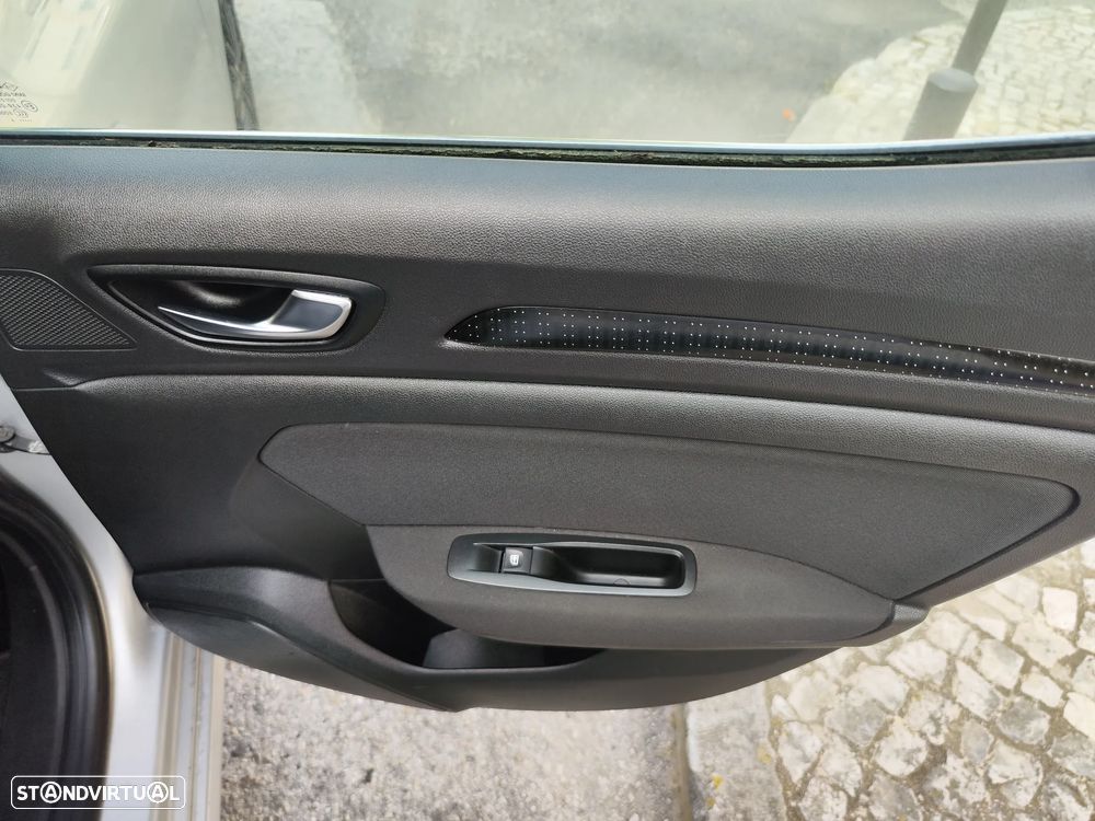 Renault Mégane 1.5 dCi Zen - 15