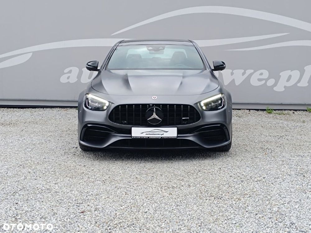 Mercedes-Benz Klasa E AMG 63 S 4-Matic+ - 33