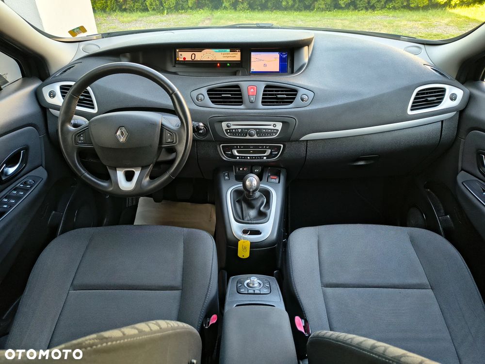 Renault Scenic 1.6 16V 110 Expression - 16