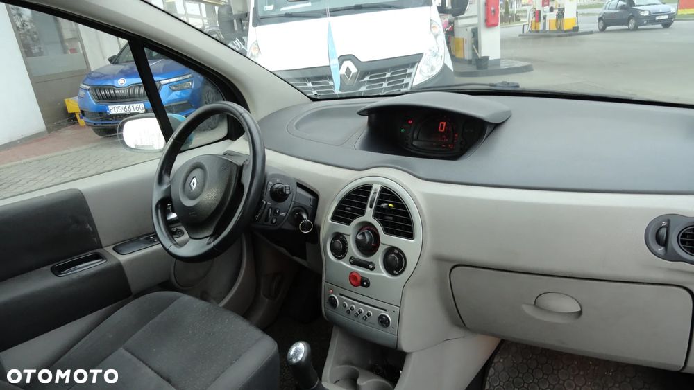 Renault Modus - 12