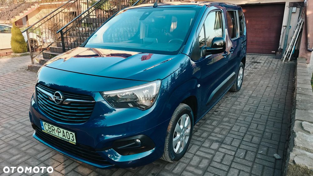 Opel Combo 50kWh Elegance - 2