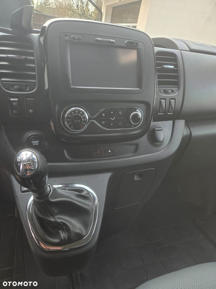 Opel Vivaro - 13