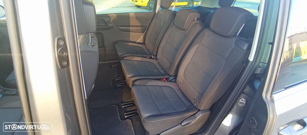 VW Sharan - 6