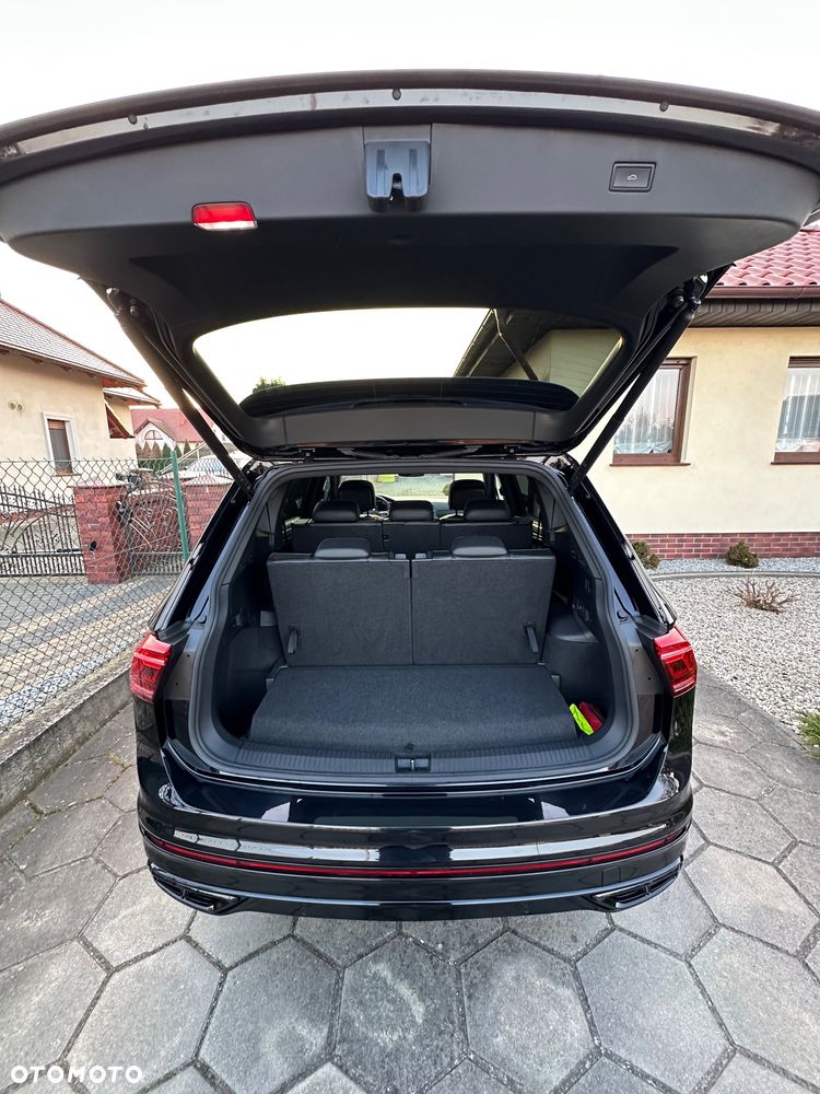 Volkswagen Tiguan Allspace 2.0 TDI SCR 4Motion DSG R-Line - 10