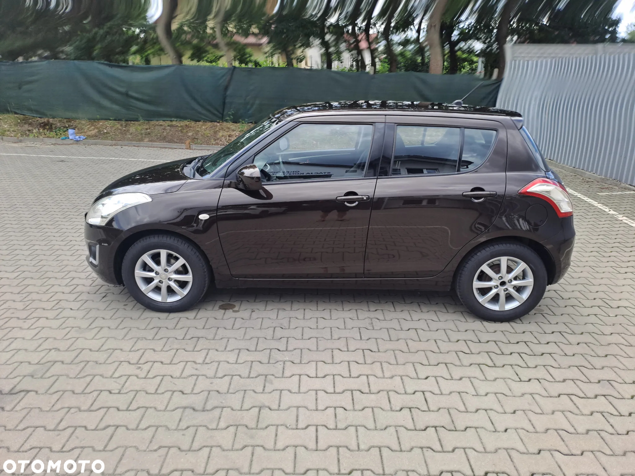 Suzuki Swift 1.2 Club - 4