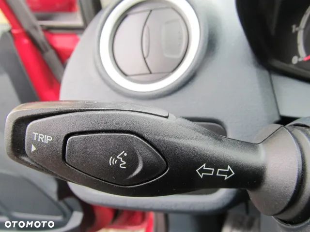 Ford Fiesta 1.25 Champions Edition - 19