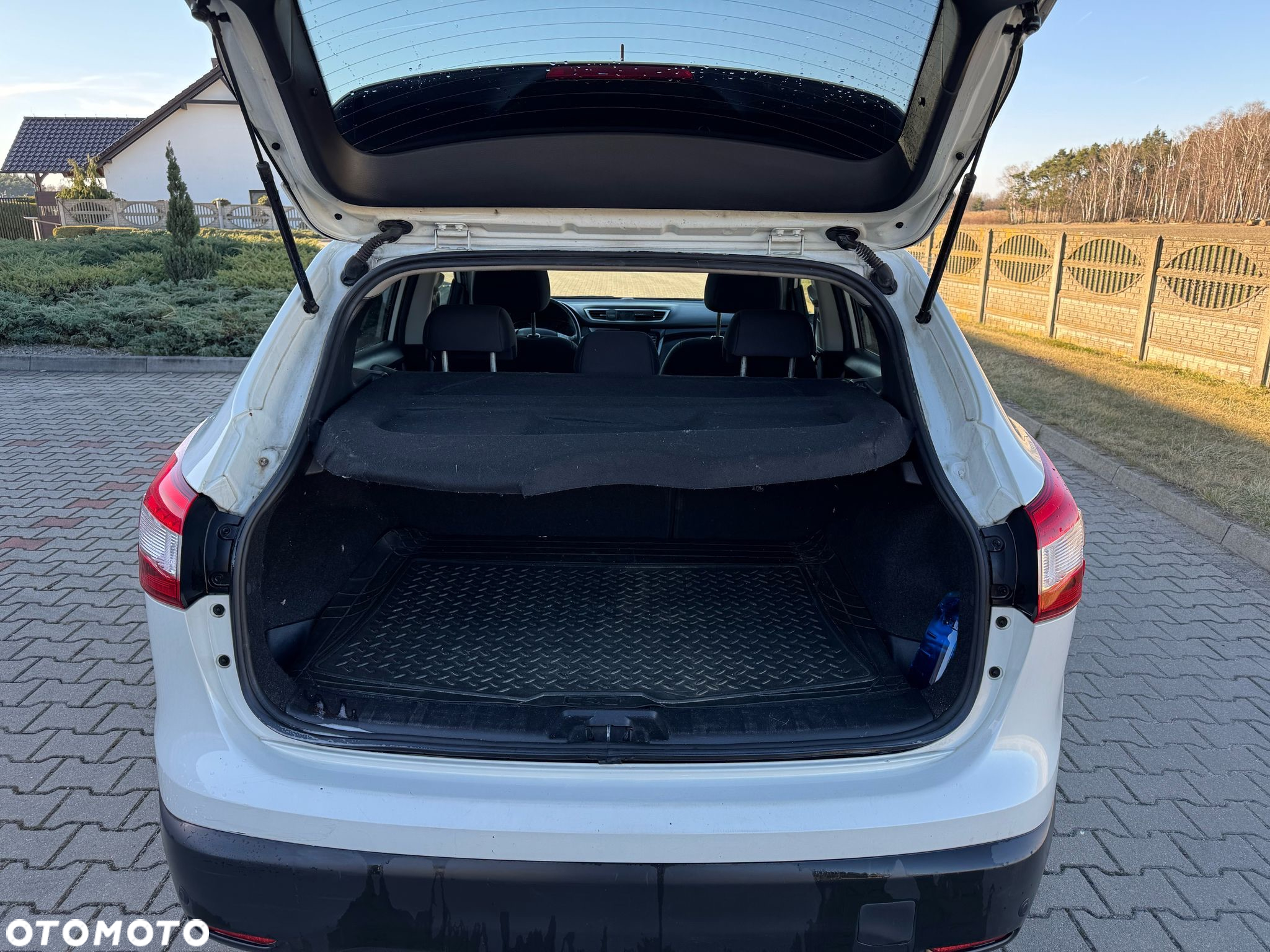 Nissan Qashqai 1.2 DIG-T N-Tec - 8