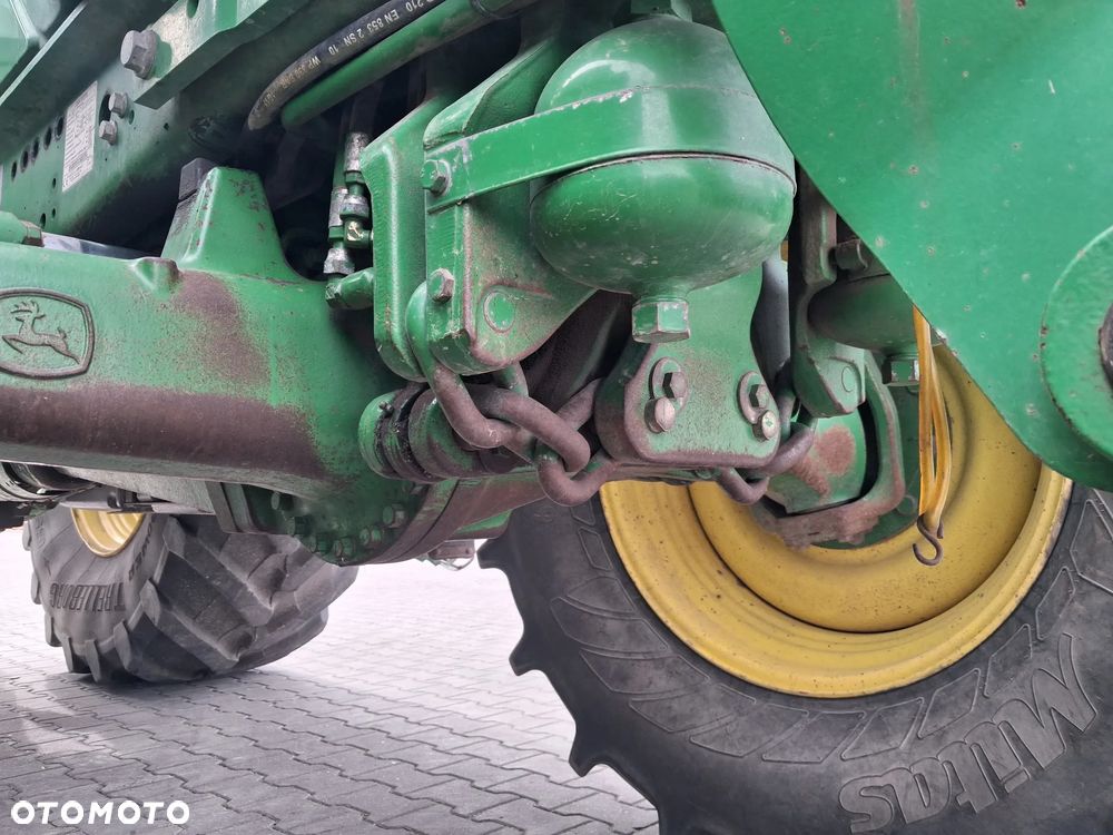 John Deere 6210 R - 7